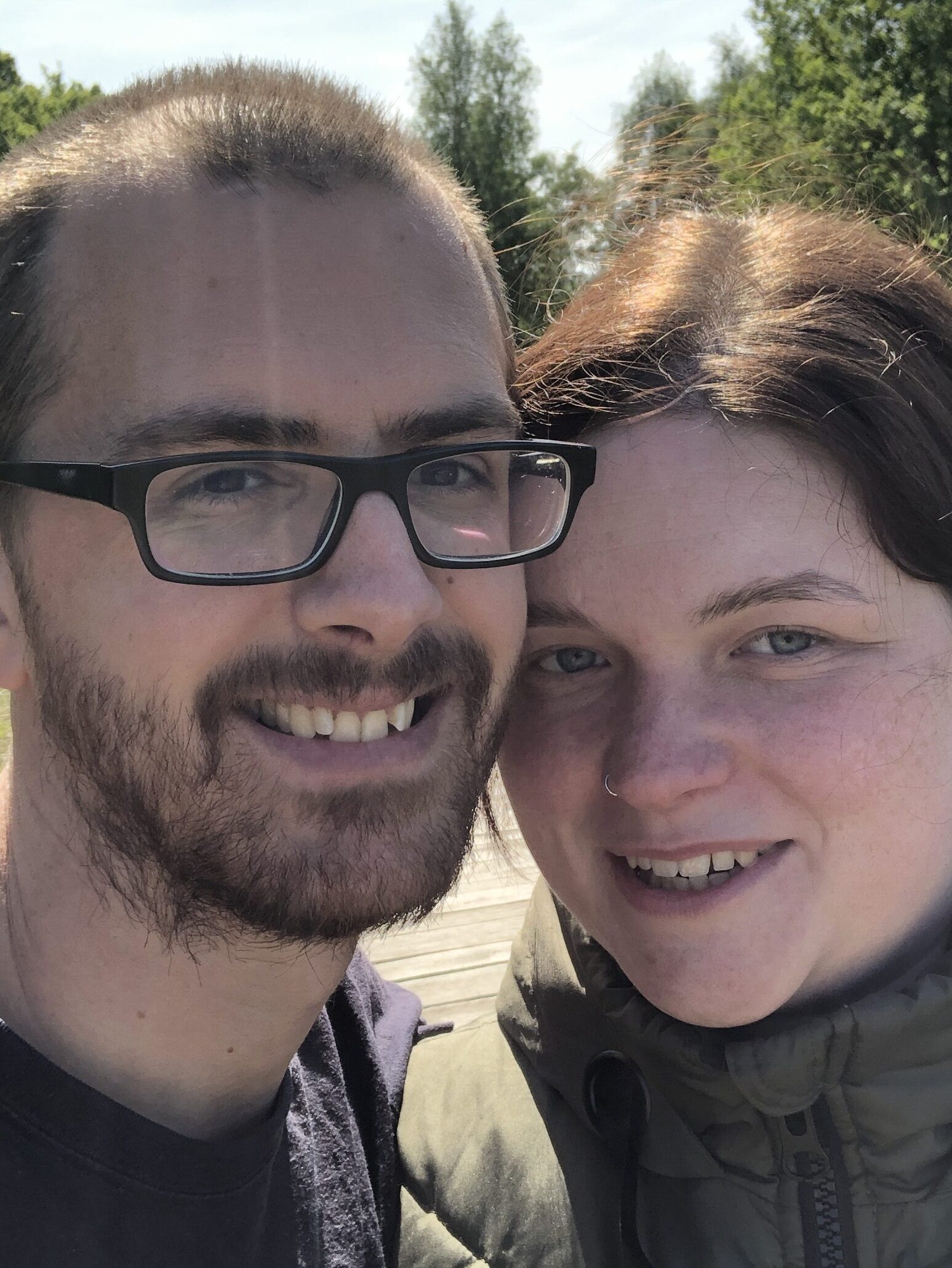 Wer wir sind – Hallo Huhn!